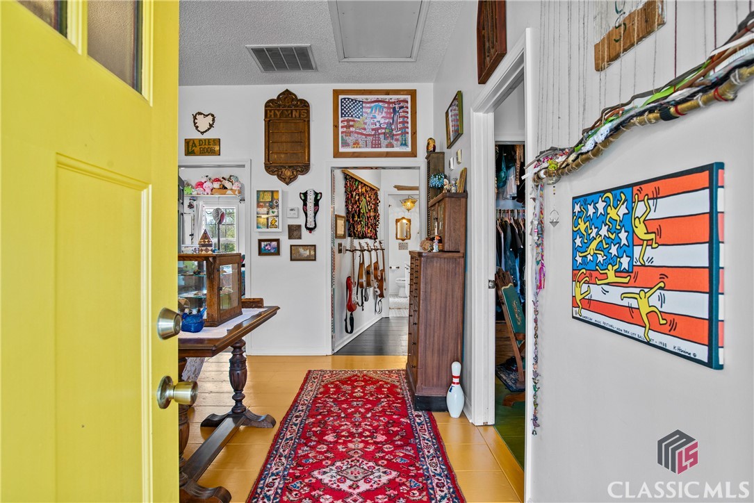42 Meadow Avenue Colbert, GA 30628 - Photo 4 of 27 Gallery Image 4