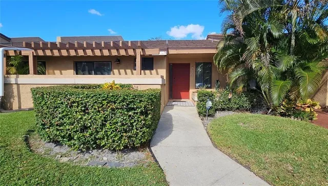 $2,800 | 814 Northwest 79th Terrace, Unit 814, Plantation, FL 33324
