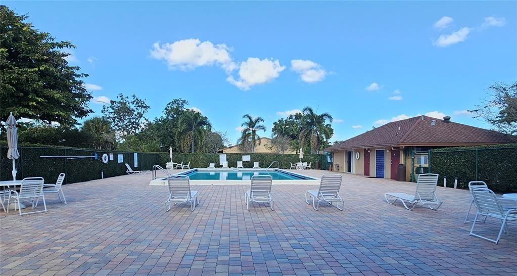 814 Northwest 79th Terrace, Unit 814 Plantation, FL 33324 - Photo 21 of 21 a outdoor view with a sitting space