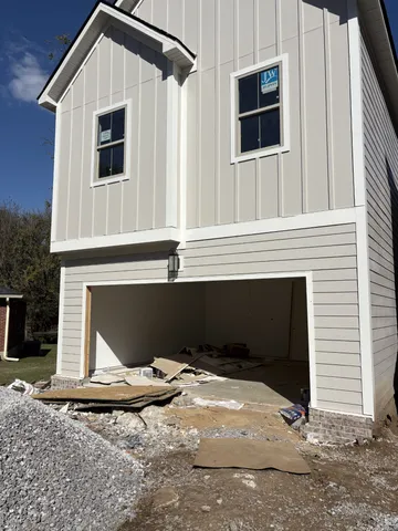 $750,000 | 6300 B American Court, Nashville, TN 37209