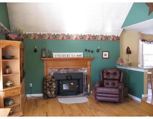 41 Paige Farm Road Amesbury, MA 01913 - Photo 10 of 19 Gallery Image 10