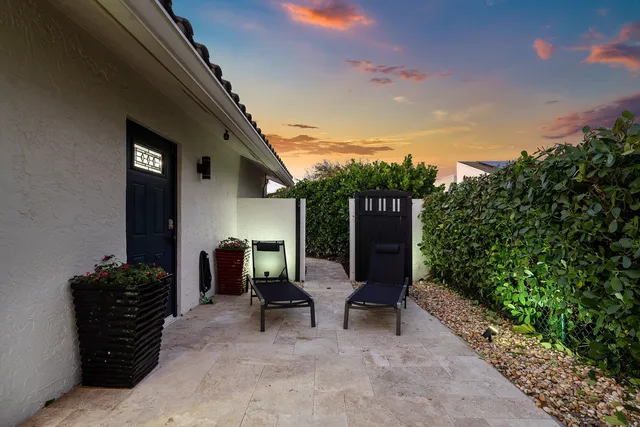 $650,000 | 2105 Northwest 12th Street, Delray Beach, FL 33445