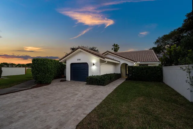 $650,000 | 2105 Northwest 12th Street, Delray Beach, FL 33445