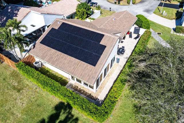 $650,000 | 2105 Northwest 12th Street, Delray Beach, FL 33445