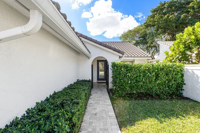 $650,000 | 2105 Northwest 12th Street, Delray Beach, FL 33445