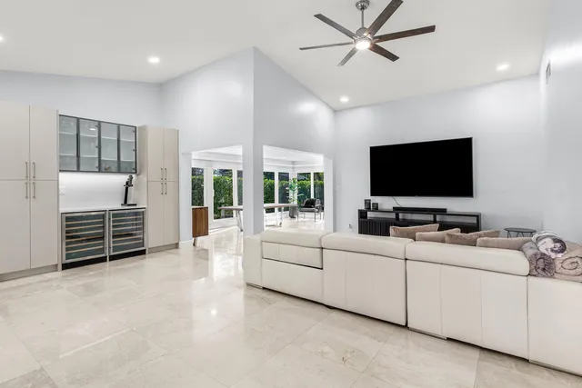 $650,000 | 2105 Northwest 12th Street, Delray Beach, FL 33445
