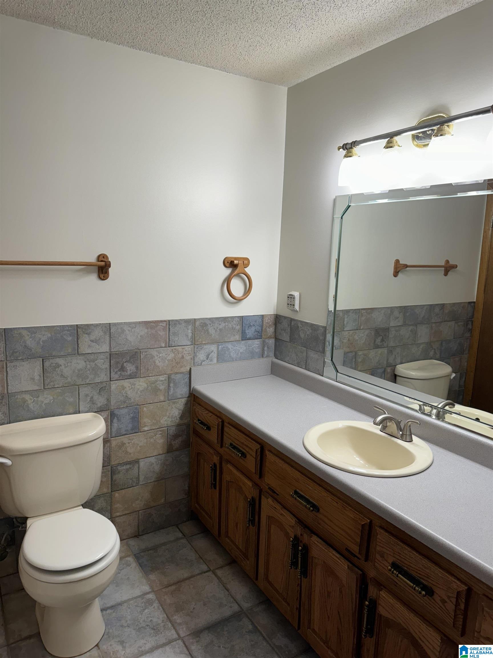 135 Tadlock Drive Cleveland, AL 35049 - Photo 13 of 49