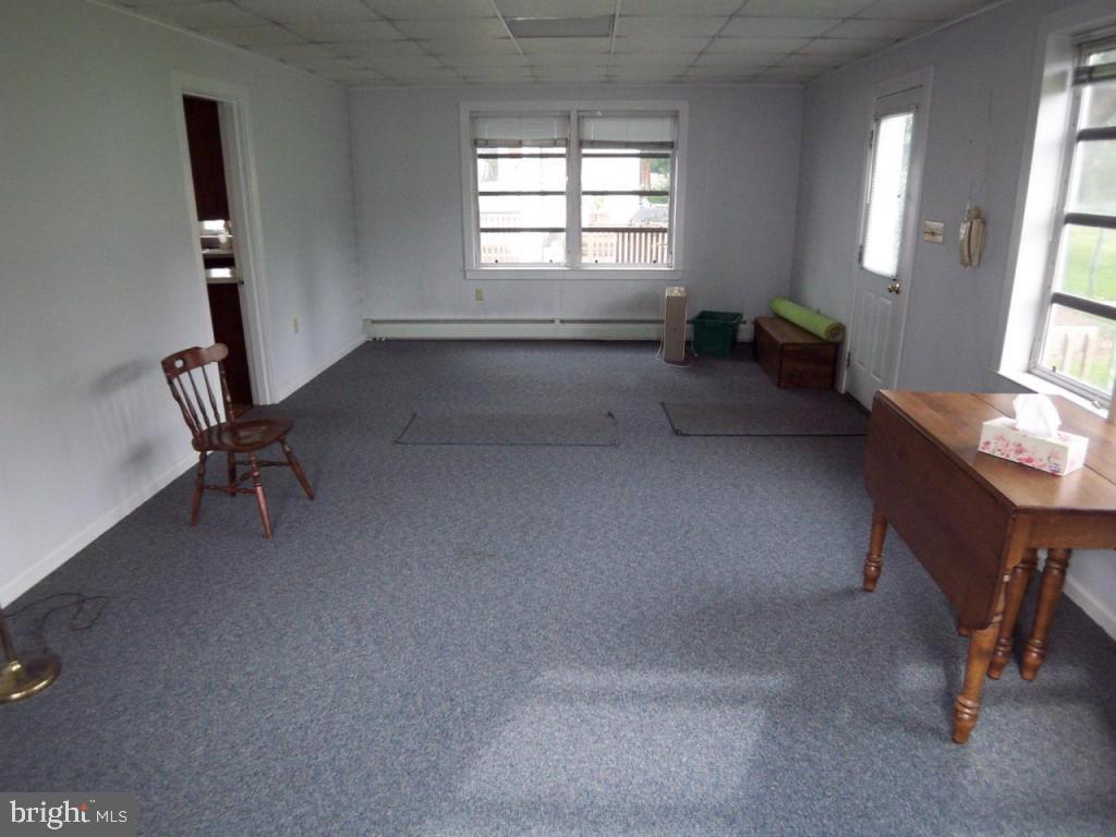 25 East Lemon Street Lititz, PA 17543 - Photo 4 of 15