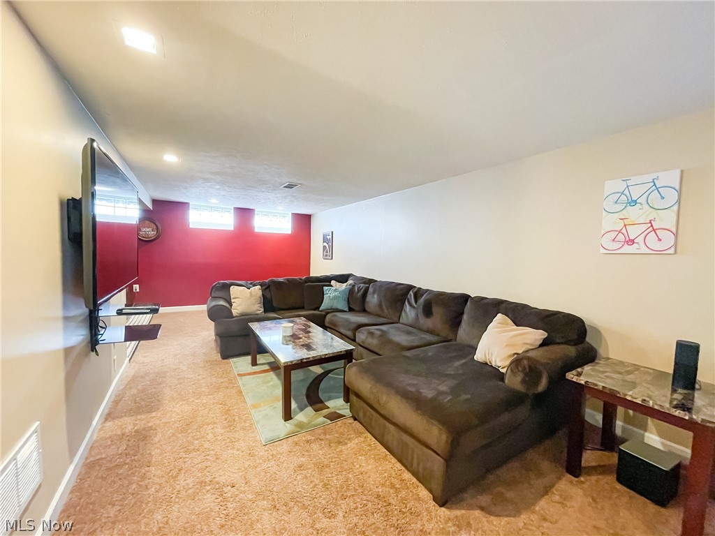 757 Pendley Road Willowick, OH 44095 - Photo 18 of 23 Gallery Image 18