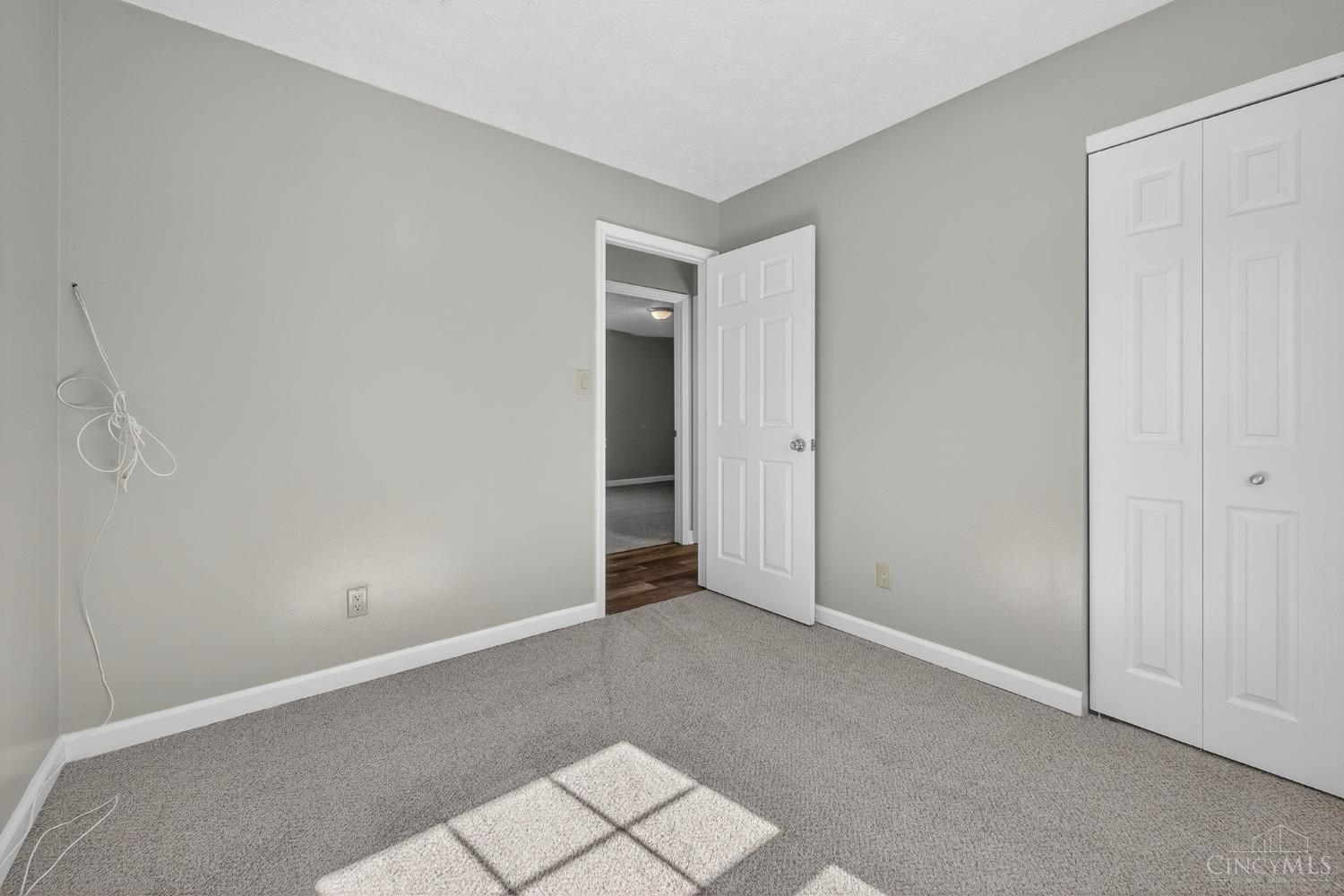 5468 Rapid Run Road Cincinnati, OH 45238 - Photo 27 of 44
