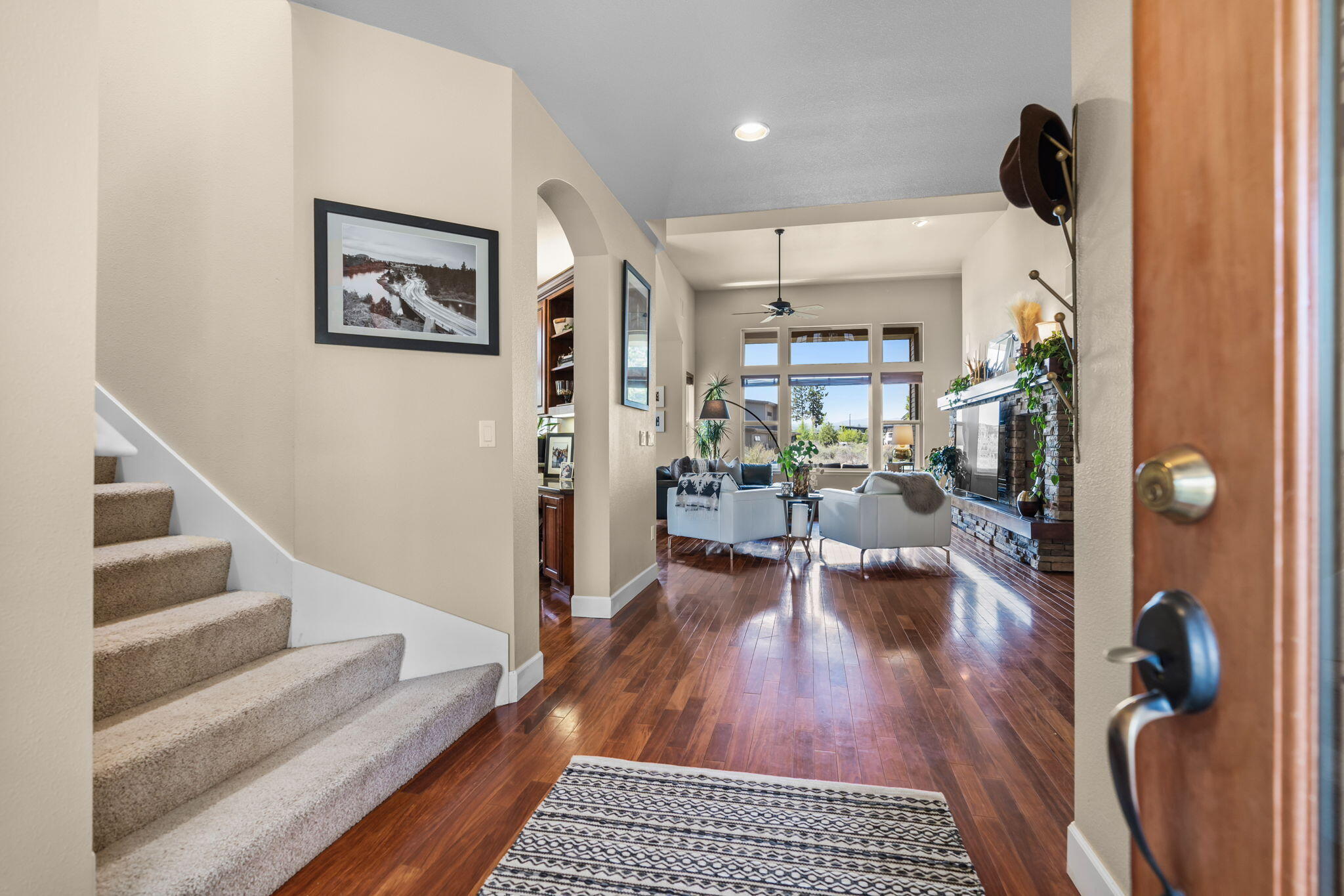 61873 Fall Creek Loop Bend, OR 97702 - Photo 3 of 29 Beautiful hardwood floors
