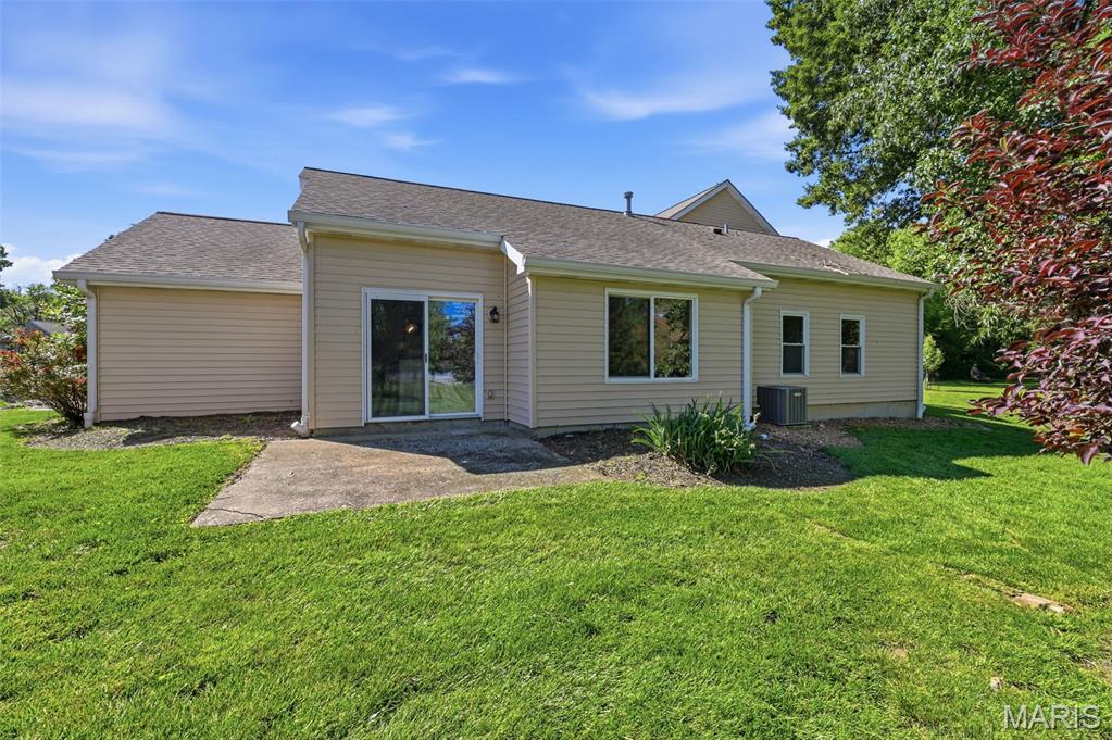 1419 Tahoe Valley Court Ballwin, MO 63021 - Photo 20 of 22