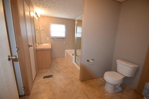110 Ira Parks Road Bean Station, TN 37708 - Photo 8 of 11 110 ira parks road BATHROOM 2