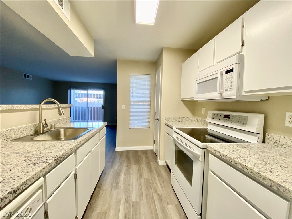 8101 West Flamingo Road, Unit 1024 Las Vegas, NV 89147 - Photo 8 of 28