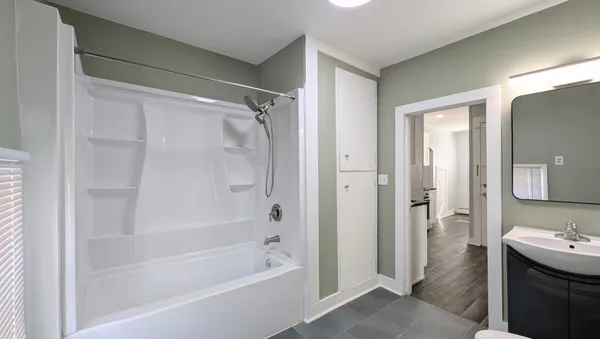 $1,600 | 1405 Connor Avenue, Unit 2, Lockport, IL 60441