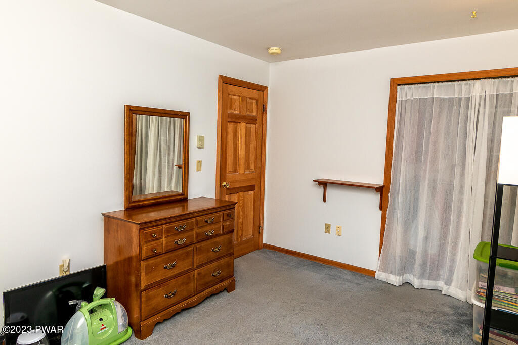 245 Lookout Point Road Canadensis, PA 18325 - Photo 27 of 51 Bedroom 3