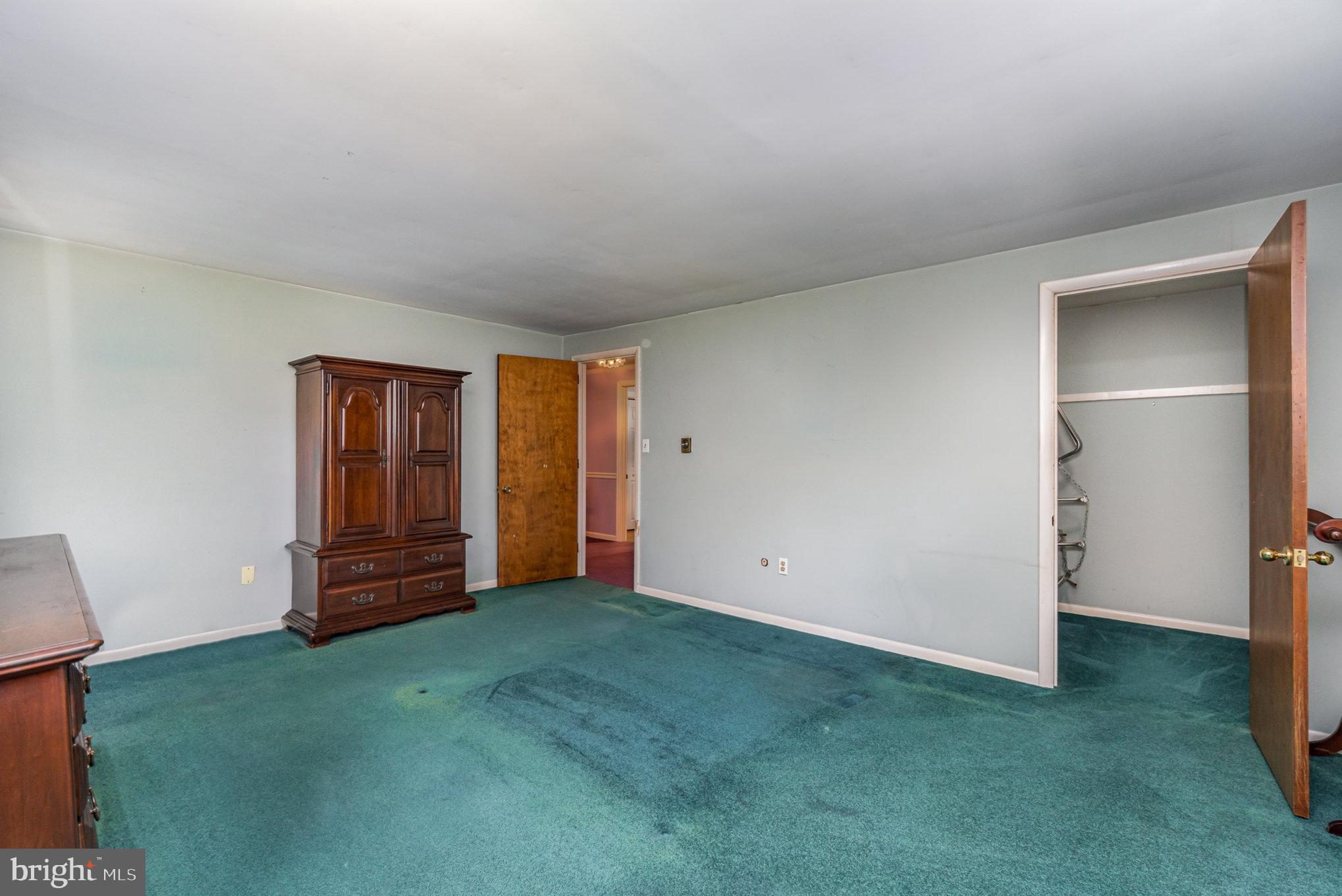 19 Running Pump Road Lancaster, PA 17603 - Photo 15 of 42 Gallery Image 15