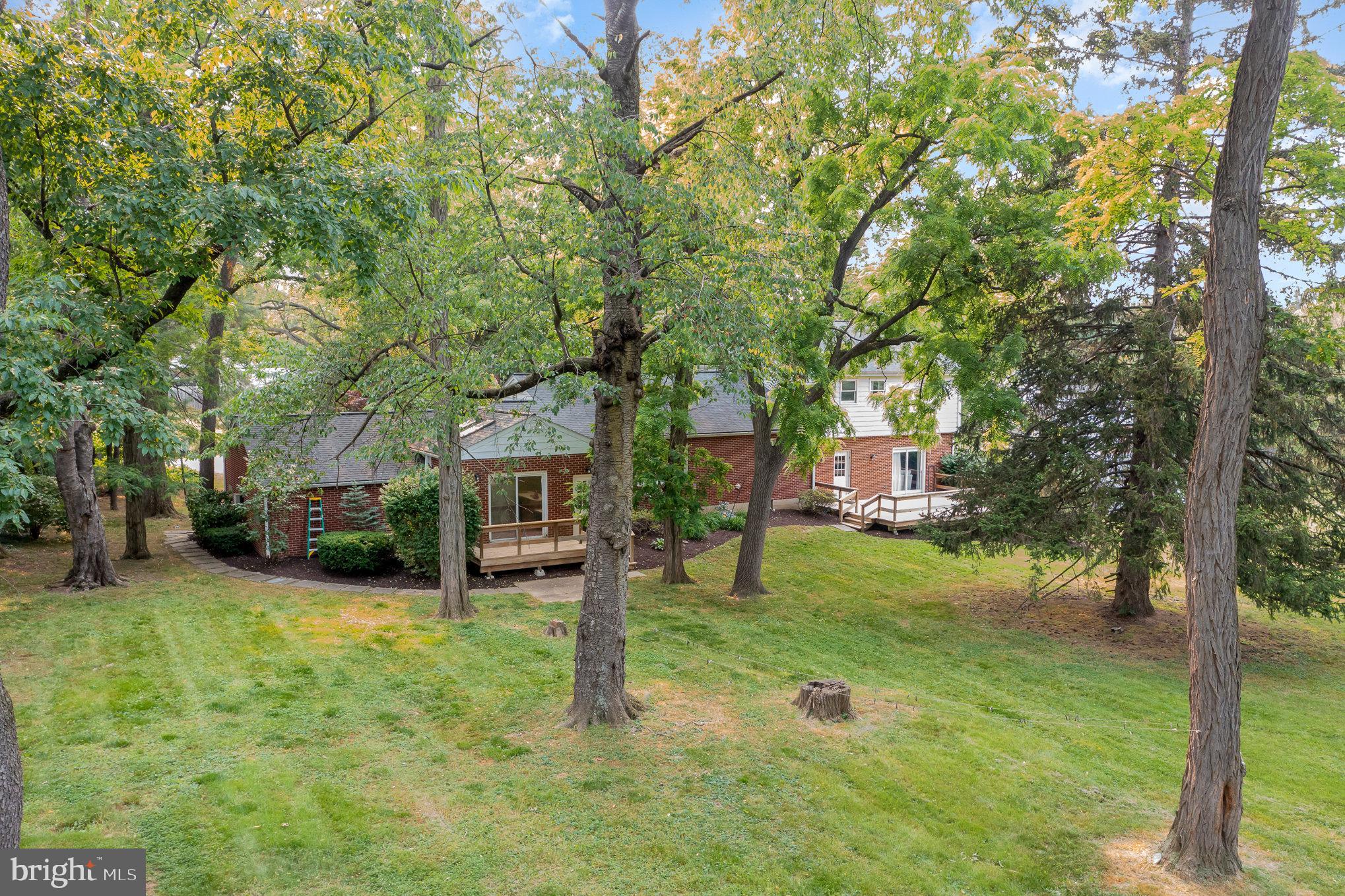 19 Running Pump Road Lancaster, PA 17603 - Photo 32 of 42 Gallery Image 32