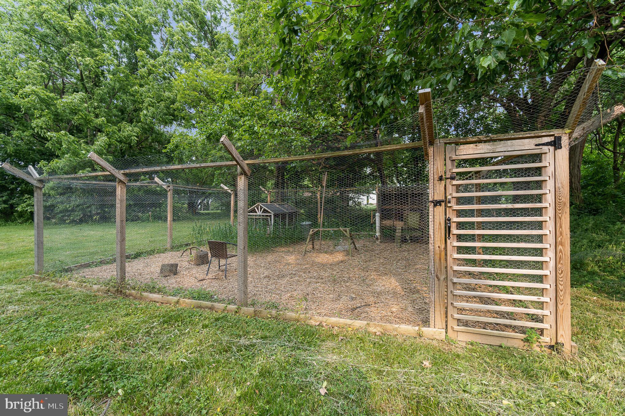 19 Running Pump Road Lancaster, PA 17603 - Photo 36 of 42 Gallery Image 36