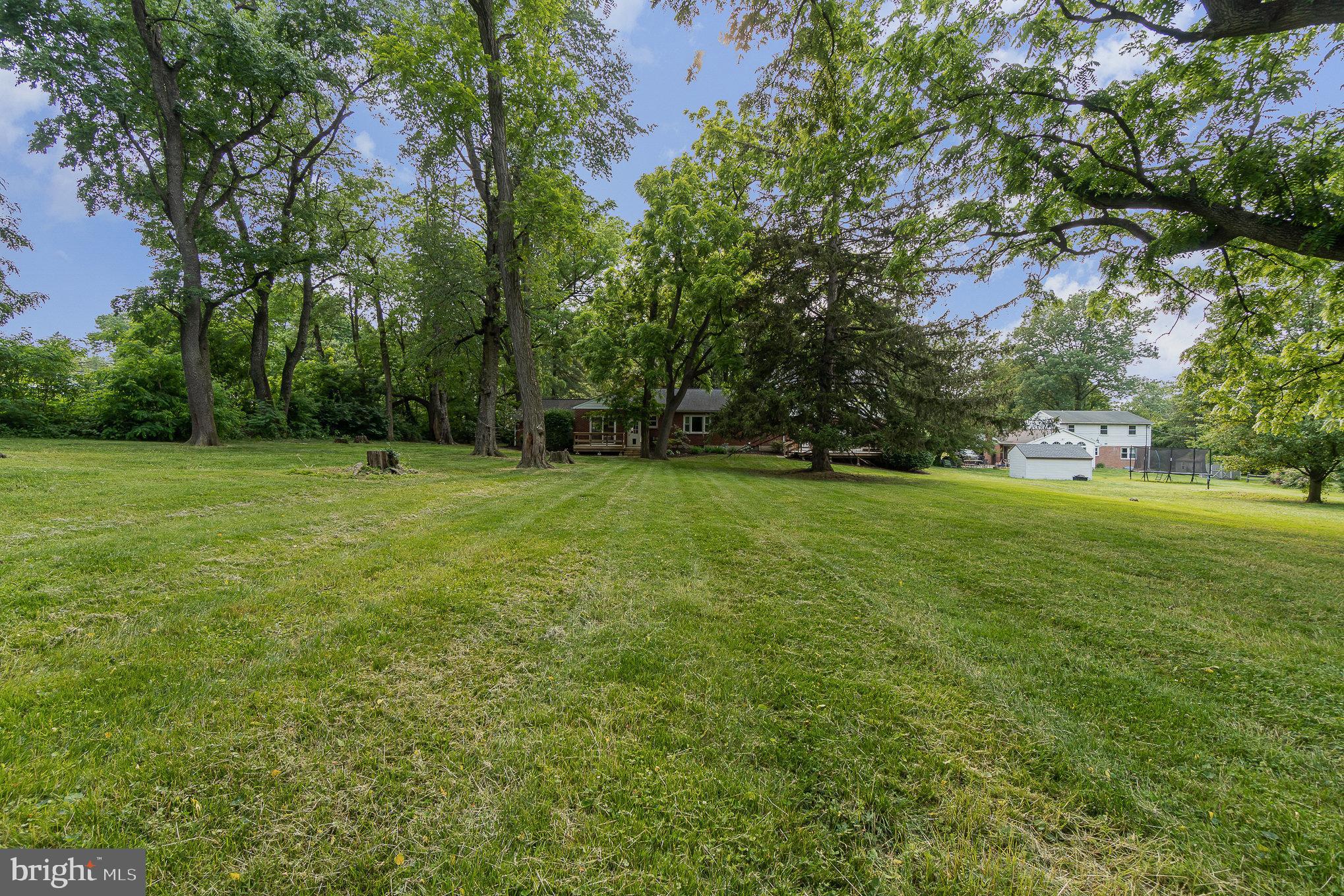 19 Running Pump Road Lancaster, PA 17603 - Photo 37 of 42 Gallery Image 37