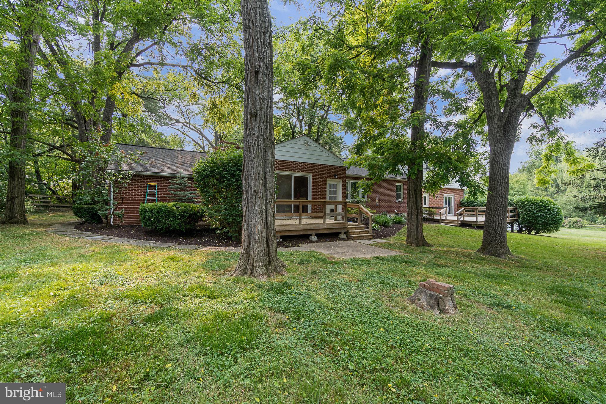 19 Running Pump Road Lancaster, PA 17603 - Photo 38 of 42 Gallery Image 38