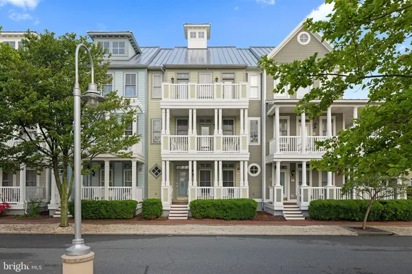$910,000 | 19 Fountain Drive West, Unit 19U, Ocean City, MD 21842