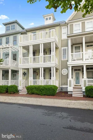 $910,000 | 19 Fountain Drive West, Unit 19U, Ocean City, MD 21842
