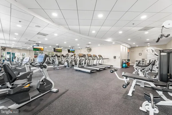 $910,000 | 19 Fountain Drive West, Unit 19U, Ocean City, MD 21842