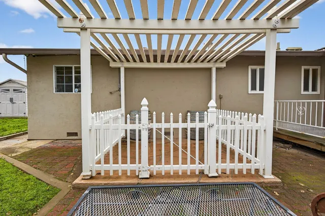 $429,900 | 1014 Downing Drive, Lodi, CA 95242