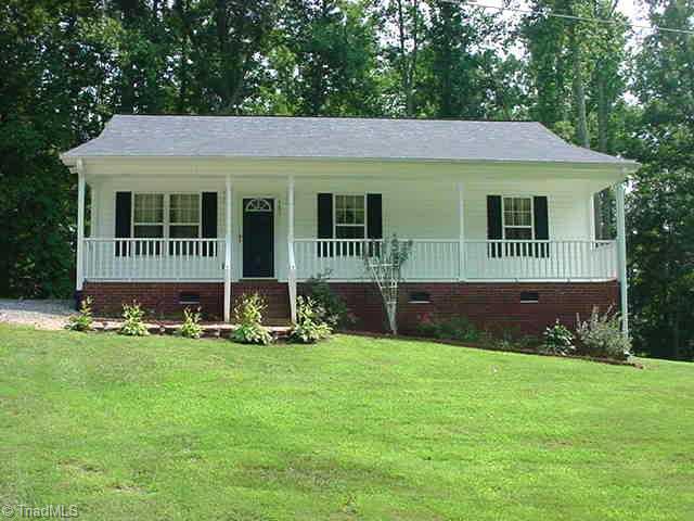 385 Baxter Road Winston-Salem, NC 27107 - Photo 1 of 8 Exterior Front.