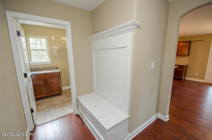6401 El Rancho Road Louisville, KY 40291 - Photo 17 of 26 6401 El Rancho 4