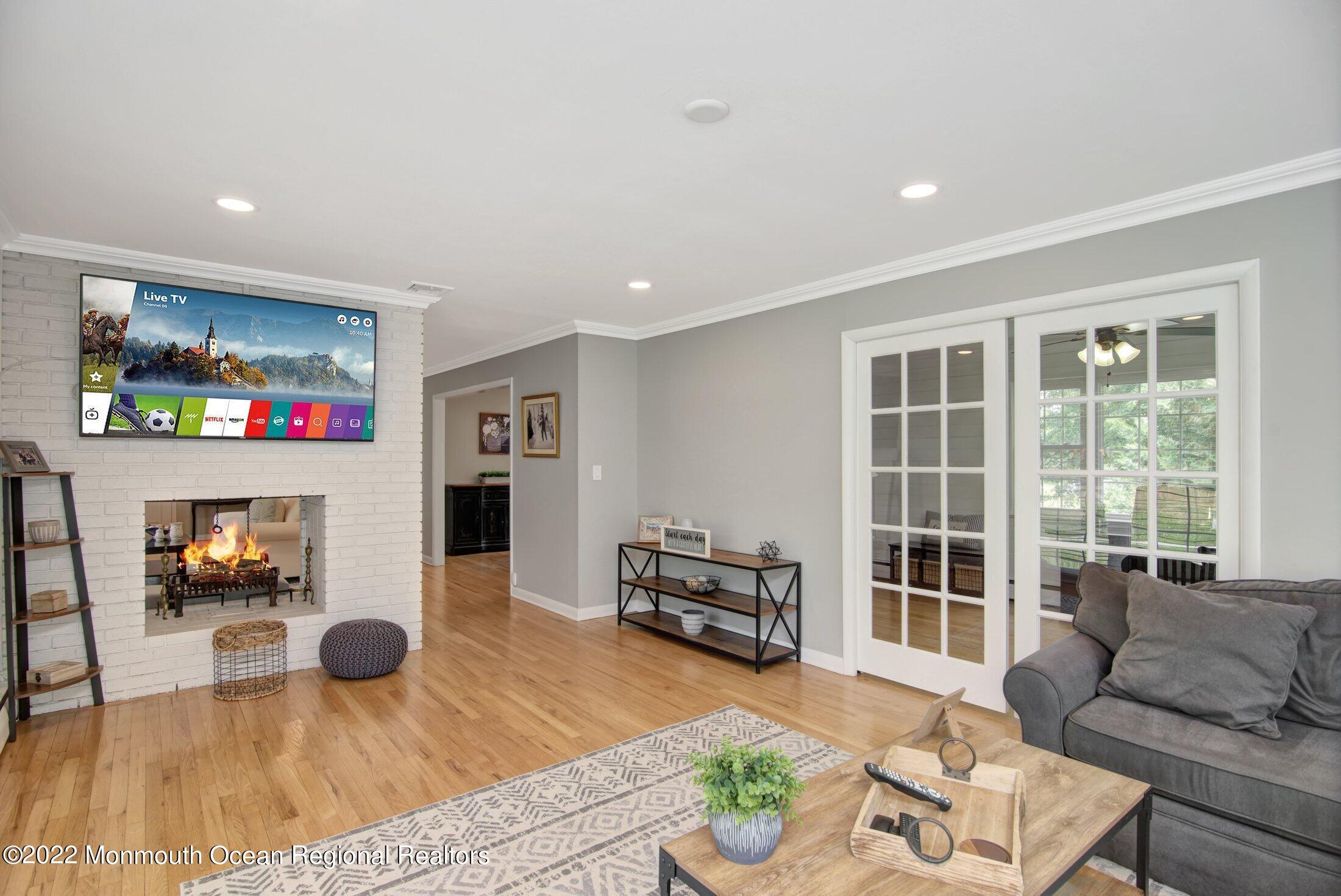 72 Clover Hill Road Colts Neck, NJ 07722 - Photo 4 of 26 Family Room 3