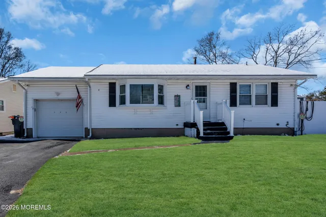 $390,000 | 546 California Avenue, Brick, NJ 08724