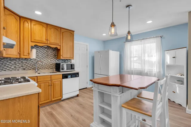 $390,000 | 546 California Avenue, Brick, NJ 08724