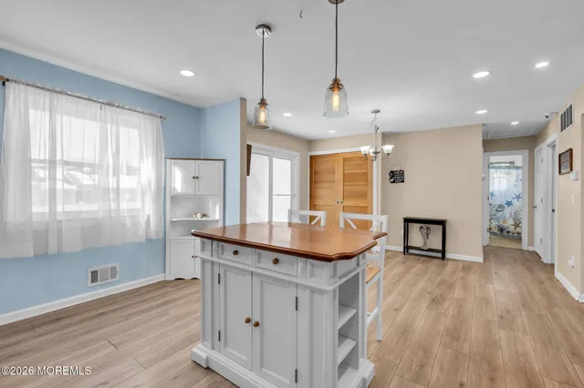 $390,000 | 546 California Avenue, Brick, NJ 08724