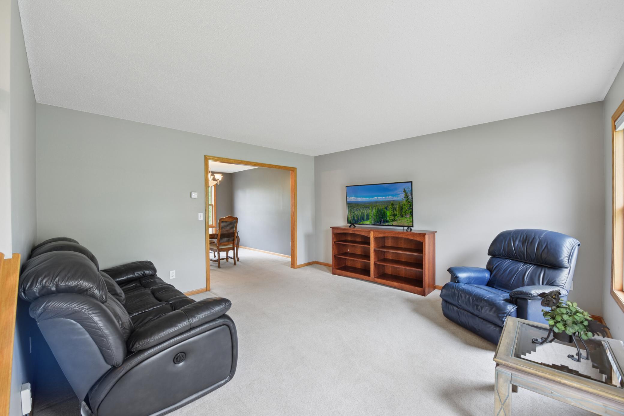421 Durango Drive Roberts, WI 54023 - Photo 4 of 33