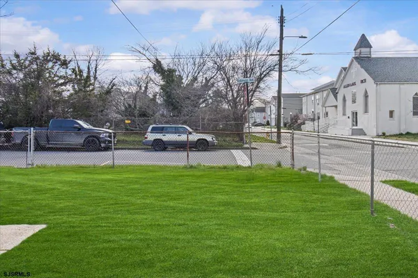$285,000 | 348 North Dr Martin Luther King Boulevard, Atlantic City, NJ 08401