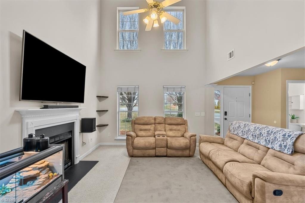 3776 Windstream Way Jamestown, NC 27282 - Photo 7 of 37