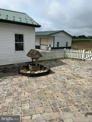 $995,000 | 572 Old Highway 22, Kutztown, PA 19530