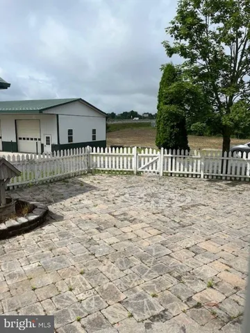 $995,000 | 572 Old Highway 22, Kutztown, PA 19530