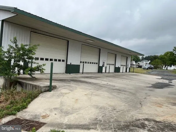 $995,000 | 572 Old Highway 22, Kutztown, PA 19530