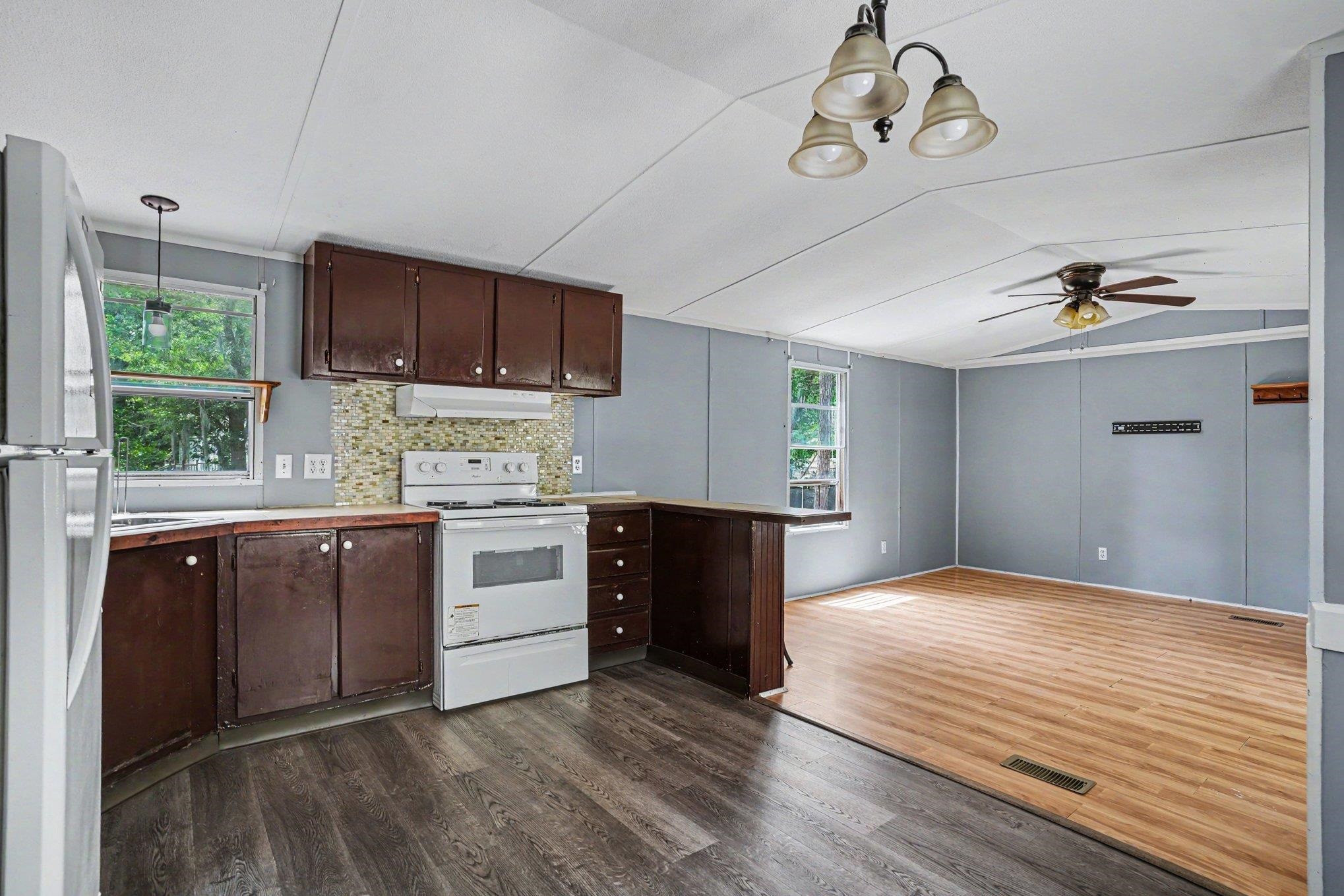 1017 Franks Lane Conway, SC 29526 - Photo 6 of 18
