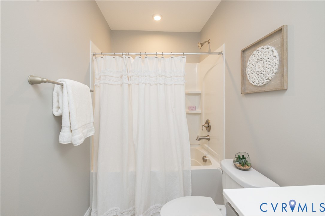 6418 Cassia Loop Moseley, VA 23120 - Photo 29 of 38