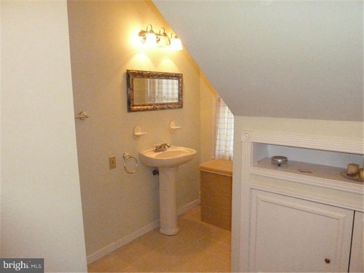 860 Durham Road Newtown, PA 18940 - Photo 16 of 25