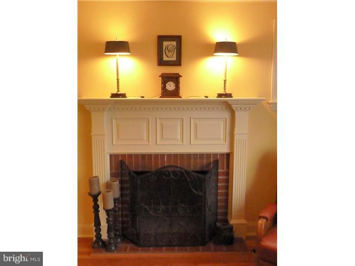 860 Durham Road Newtown, PA 18940 - Photo 4 of 25