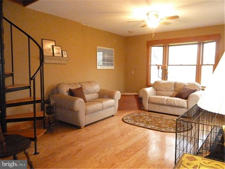 860 Durham Road Newtown, PA 18940 - Photo 9 of 25