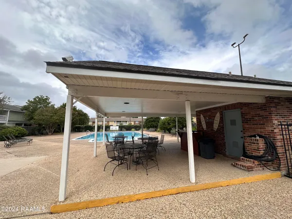 $1,350 | 200 Lodge Drive, Unit 812, Lafayette, LA 70506