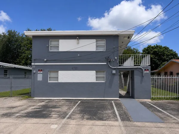 $1,600 | Opa-Locka, Opa-Locka, FL 33054