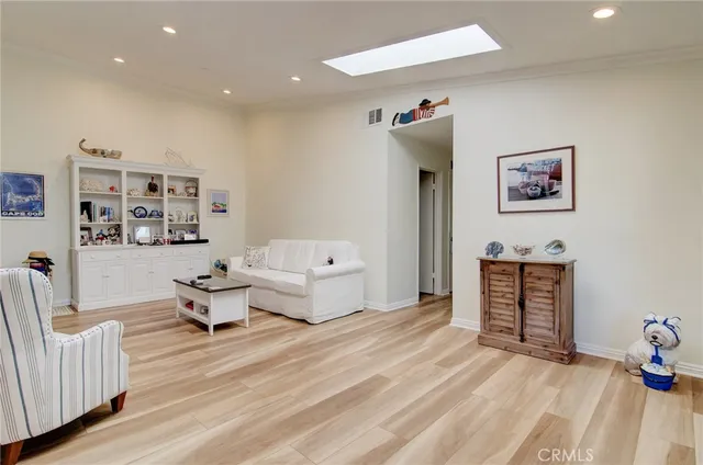 $699,999 | 8788 Coral Springs Court, Unit 203H, Huntington Beach, CA 92646