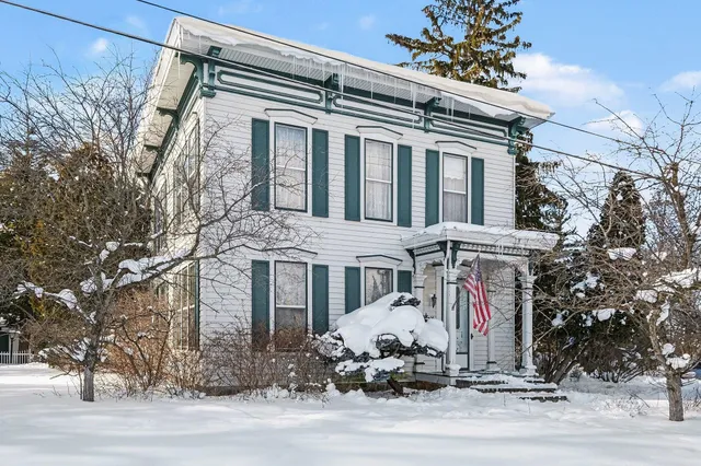 $620,000 | 427 South Main, Cedar Springs, MI 49319